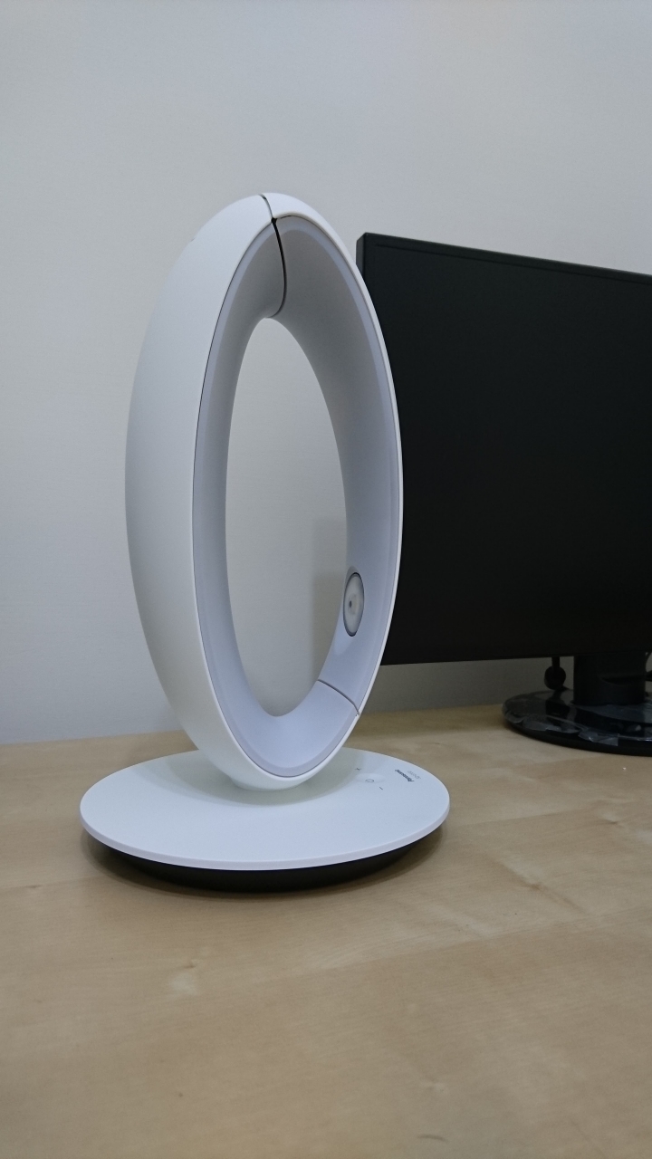 【開箱】日本帶回國際牌 PANASONIC 【SQ-LE530-W】美型燈 LED 燈 素人不怎專業開箱介紹