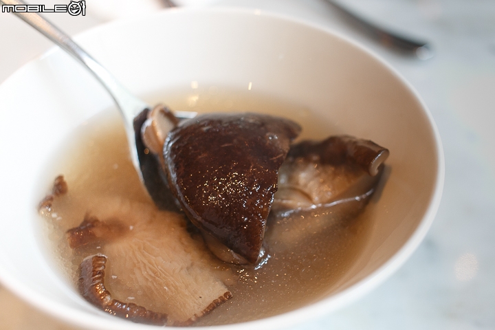 台北自助旅行的住宿絕佳選擇 台北中山意舍酒店(amba Taipei Zhongshan)