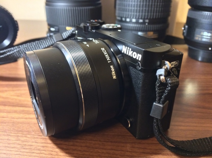 [Nikon 1 J5] 簡易開箱文 + FT1 與 DX 鏡群合體照