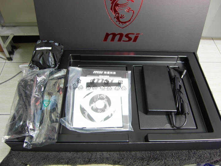 MSI 第六代I7 GS60 6QE "偽"開箱 停止更新 已換機GE72 6QF
