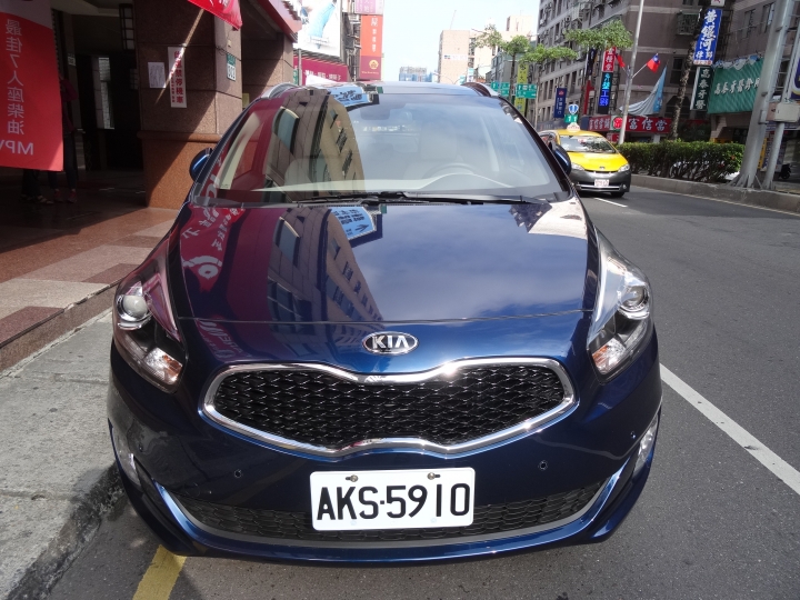 跨界殺手KIA Carens CRDi 試乘體驗