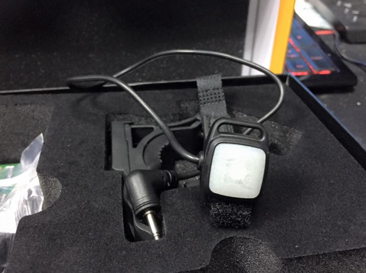 fenix bc30 車燈 簡單開箱