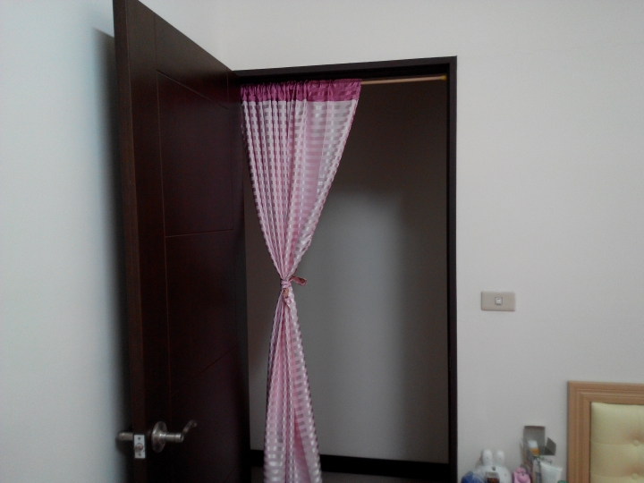 房間空氣不流通 請問抽風扇怎麼裝才適合?