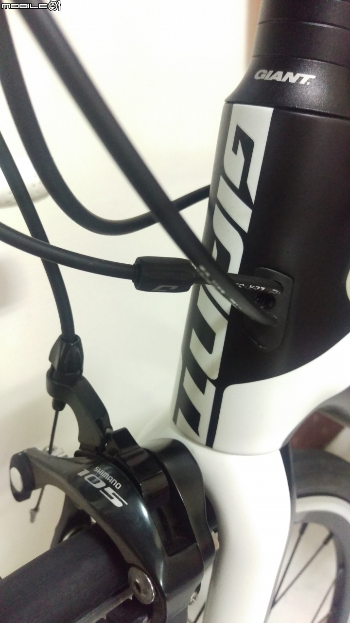 [不專業開箱]Giant TCR ADV2 (11/20 第一次破風)