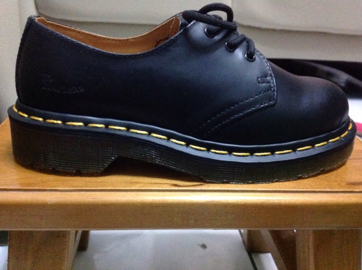 Dr.martens這雙3孔是正版的嗎？