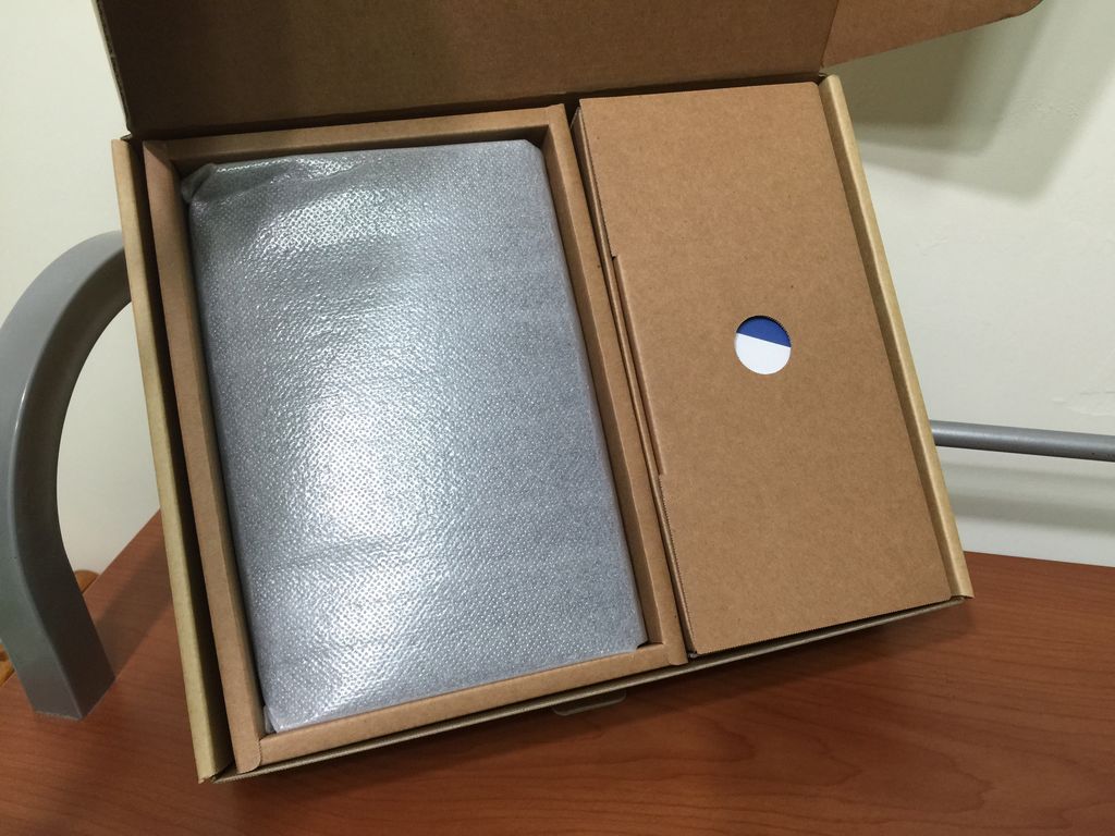群暉科技第一款無線路由器 RT1900ac 開箱