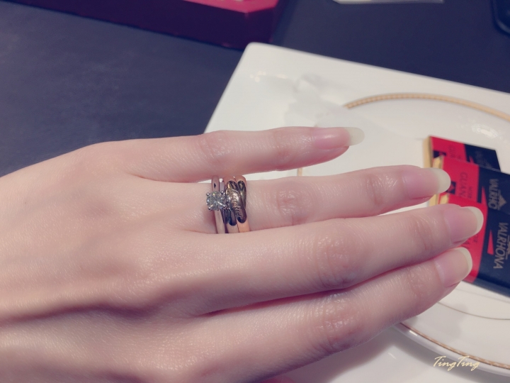 【開箱】25年青春~我們決定買亮亮小石頭Cartier1895&三環戒