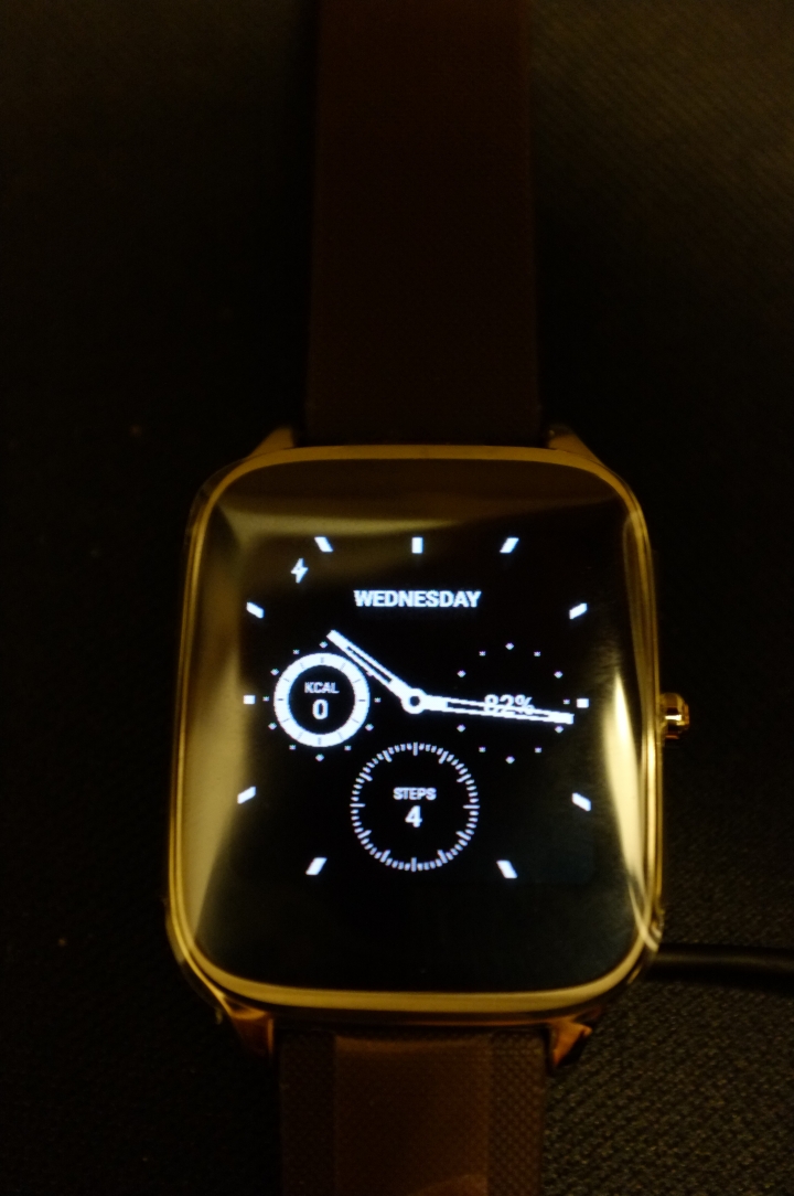 [開箱]Asus Zenwatch 2