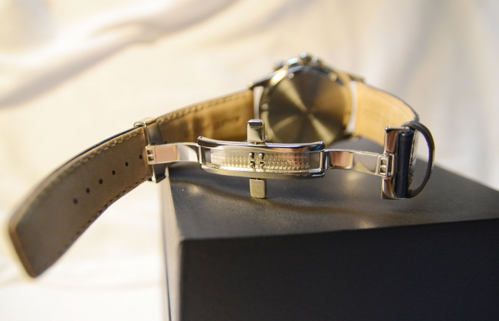 [開箱] CITIZEN BU2020-11A Eco-Drive光動能腕錶