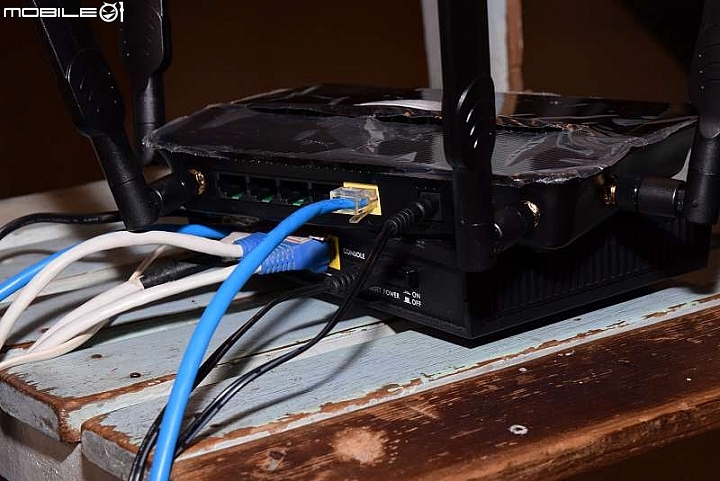 [嚐鮮開箱]D-Link Dir-842 雙頻gigabit分享器