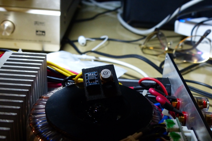 OPA627AU 與 AMP9980SQ/883 [雙聲道OP]