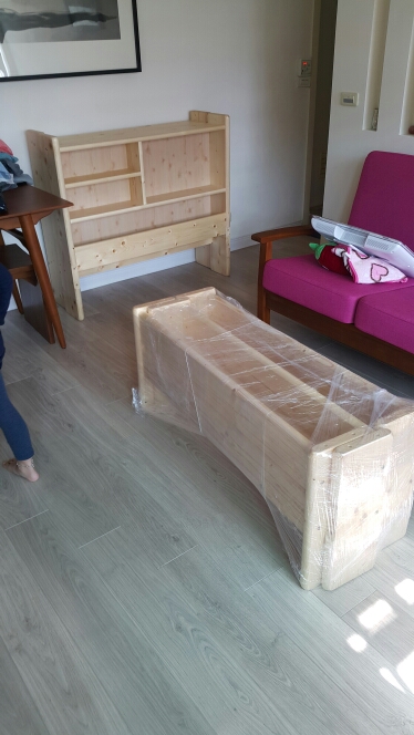 小資家庭有限預算創造大大的效益……感謝01!!!!!     內含歐德系統櫃，優渥實木，QS超耐磨地板，乾悟上下床，八里楓格名床，永和億安廚具，隆美窗簾等心得分享。