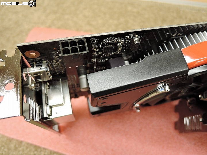 [暴雪小升級開箱] ASUS GTX950 STRIX / Pentium G4400