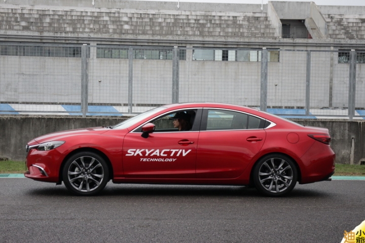 MAZDA人馬一体駕駛心得分享- [Mazda 6] 2015 MAZDA DAY @ 大鵬灣