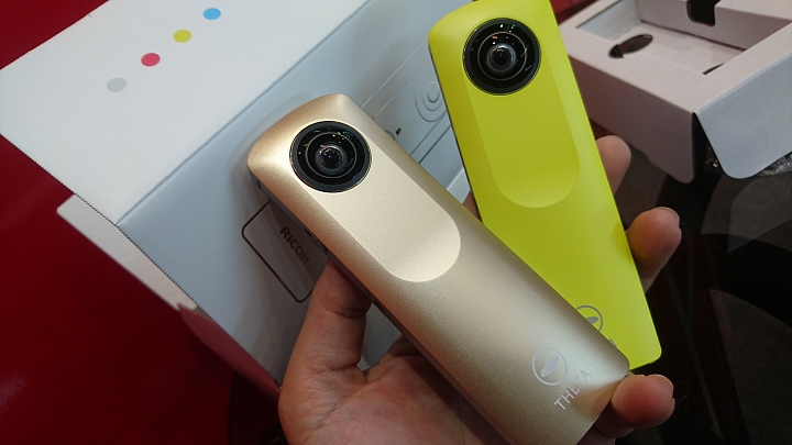 出遊的好夥伴!! RICOH THETA M15
