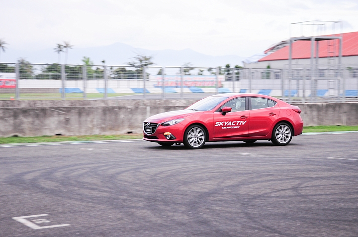 2015 MAZDA DAY 大鵬灣品牌賽道體驗日