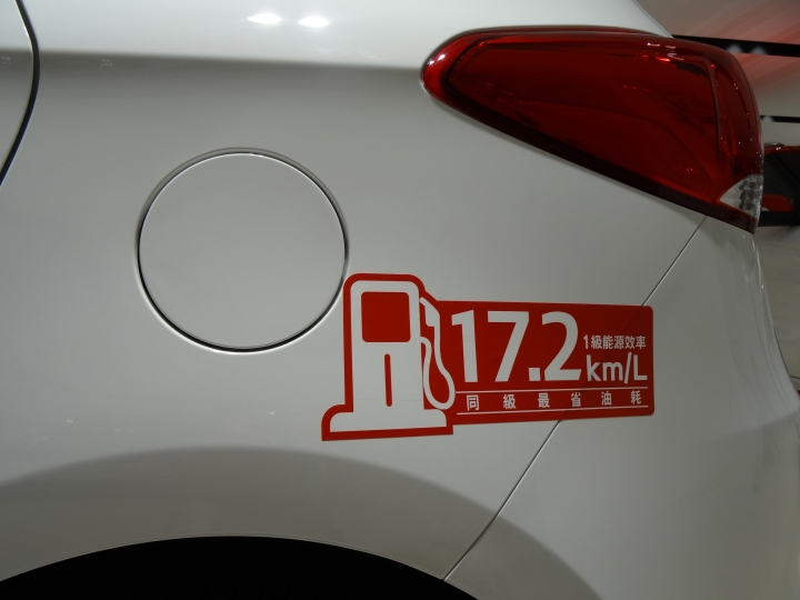 跨界殺手KIA Carens CRDi 試乘體驗
