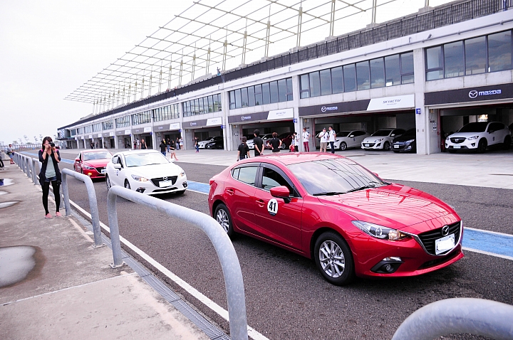 2015 MAZDA DAY 大鵬灣品牌賽道體驗日