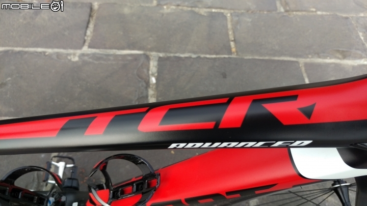 [不專業開箱]Giant TCR ADV2 (11/20 第一次破風)