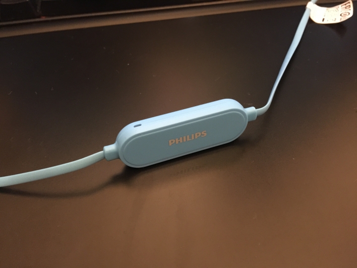 Philips SHB5900 藍芽耳機 純開箱照