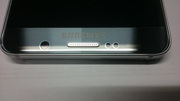 NOTE 5 開孔歪了?