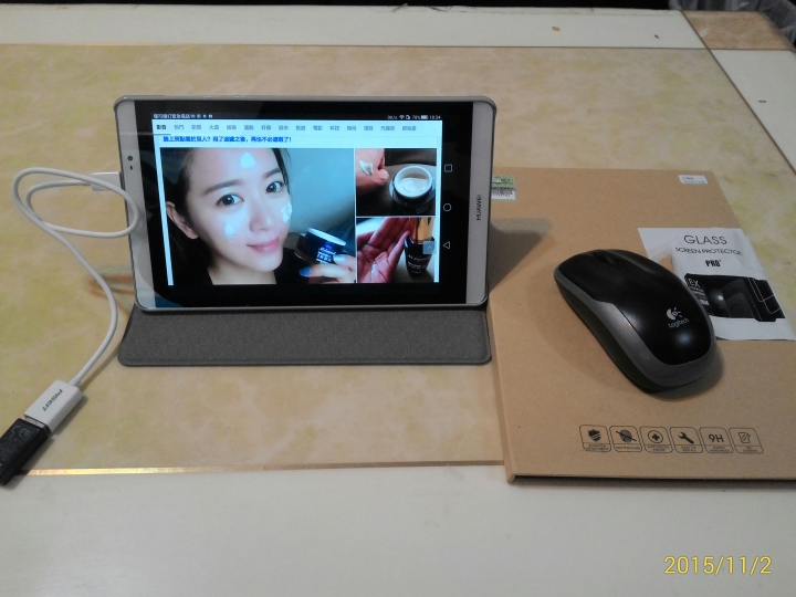 HUAWEI M2 平板皮套+玻璃貼+otg轉接線分享