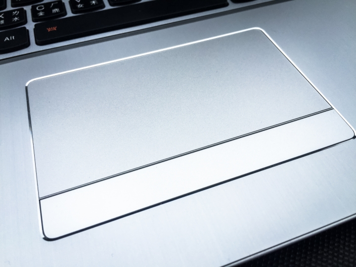 <分享> Lenovo IdeaPad 500筆電開箱