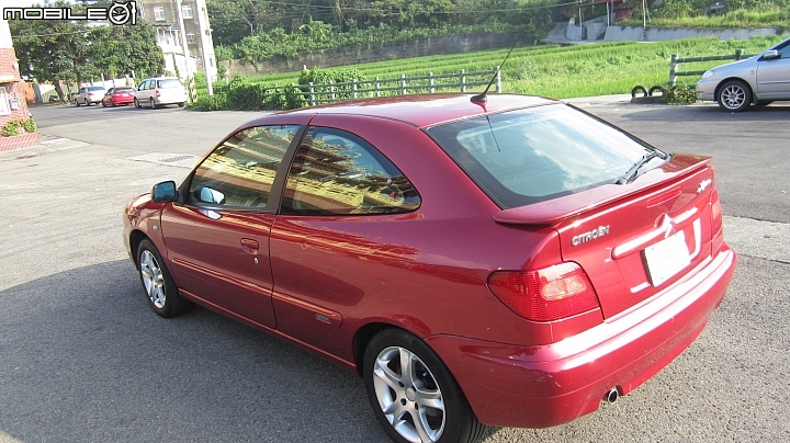 請問Xsara N7 1.6VTR多少里程數要保養一次？