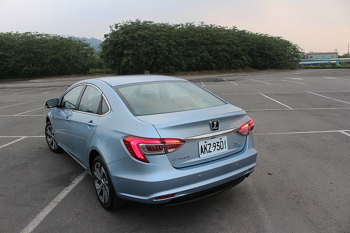 (599)LUXGEN S5 TURBO ECOHYPER 撼動試駕