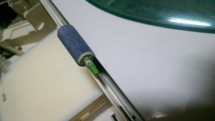 求救，洗衣機維修，國際牌洗衣機 進水電磁閥上的膠是什麼膠？