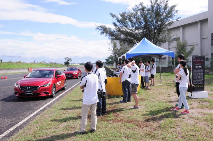 2015 MAZDA DAY 大鵬灣品牌賽道體驗日