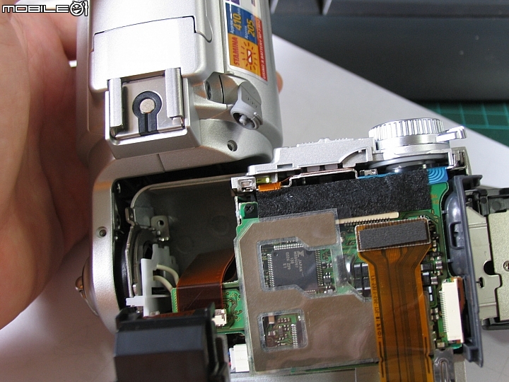 [分享教學][圖多] 老機不死 SONY DSC-F717 修復記！！更換CCD元件。