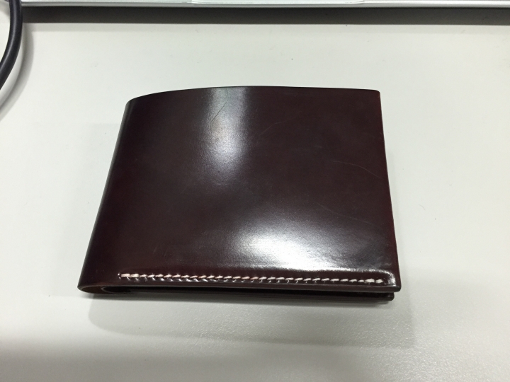 [開箱] 德製馬臀皮 KREIS Shell Cordovan Color 8 4X4 短夾