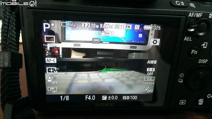 A7M2接LA-EA1沒有暗角，接LA-EA4反而有暗角？