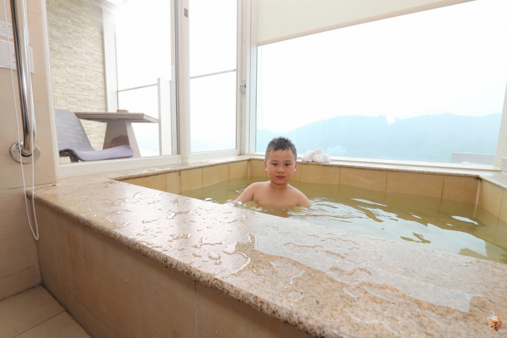 [南投]日月行館住宿體驗,享用帝王蟹火鍋  by蛋拔