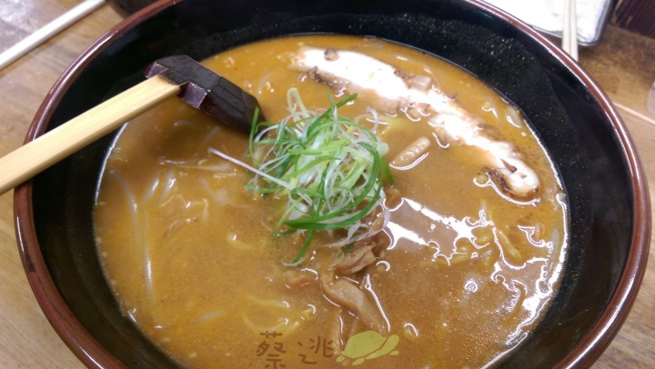 【日本北海道】札幌拉麵-叉燒肉很驚人的"信玄拉麵"