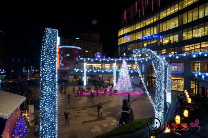 【台北景點】2015統一阪急百貨聖誕節 捷運市政府 愛･Sharing信義區聖誕樹 免費景點 超美燈海 不輸新北板橋歡樂耶誕城^_^ 含交通資訊