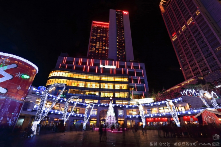 【台北景點】2015統一阪急百貨聖誕節 捷運市政府 愛･Sharing信義區聖誕樹 免費景點 超美燈海 不輸新北板橋歡樂耶誕城^_^ 含交通資訊