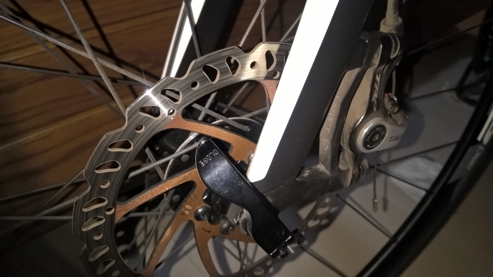 Defy AD2 碟盤生鏽