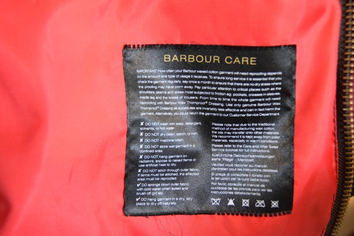(開箱）不專業簡易開箱 Barbour Game Parka