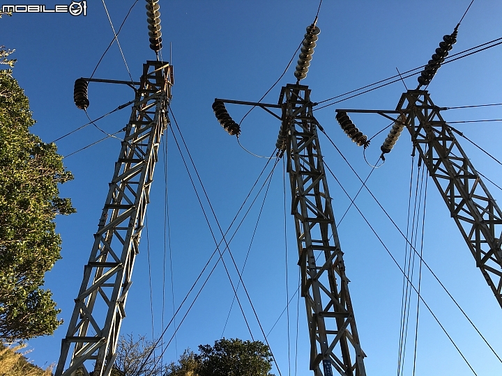 [登山遊記]2015-11-27.28五星級天池山莊之奇萊南華行（圖多慎入）-12/4更新