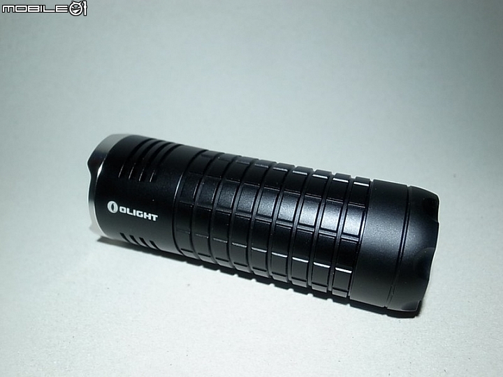 OLIGHT SRMini II  堅持泛光新二代目