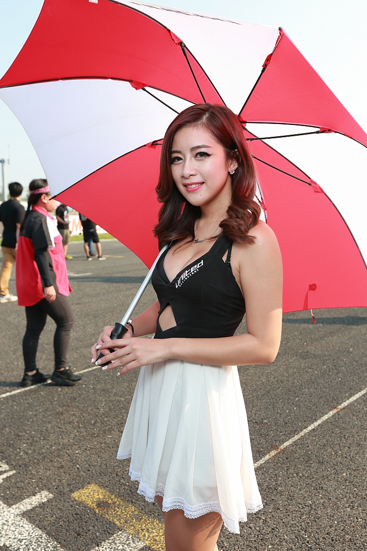 車模、美女、正妹 2015 OTGP 年終封關站 分享 [圖多慎入]