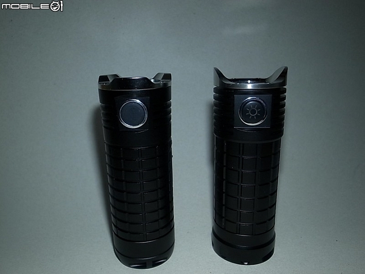 OLIGHT SRMini II  堅持泛光新二代目