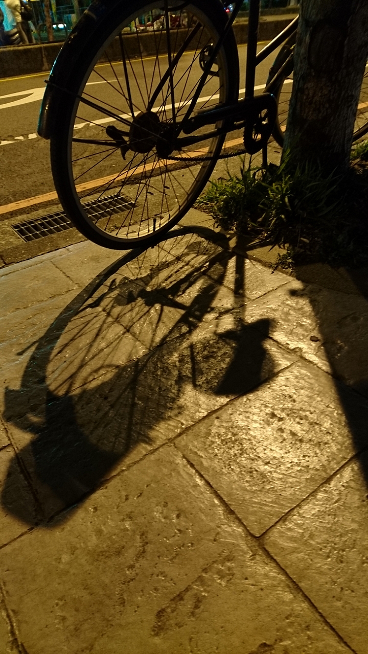 微妙的觸感-SONY Z5