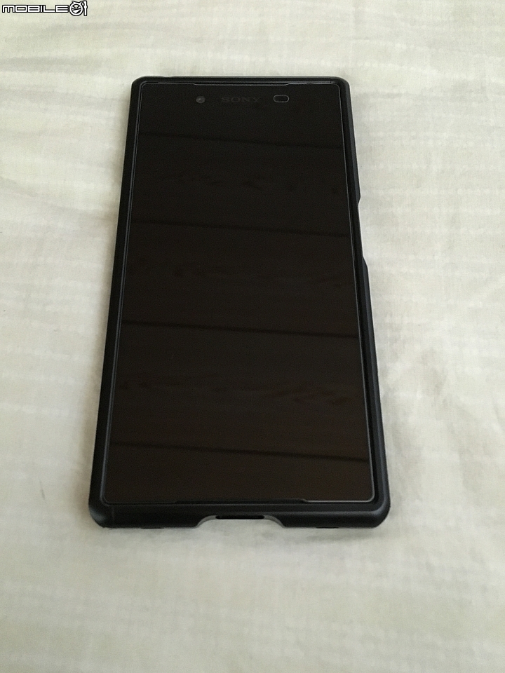 SONY Xperia Z5 金屬框 開箱