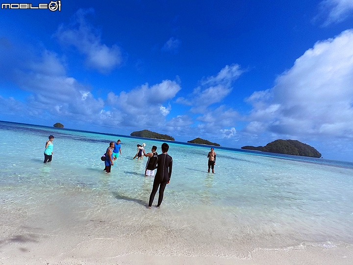 [小惡魔2015員旅] 帛琉浮潛Day2：牛奶湖/七彩魚/水母湖/鯊魚城/干貝城/美人魚水道