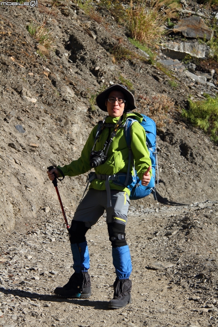 [登山遊記]2015-11-27.28五星級天池山莊之奇萊南華行（圖多慎入）-12/4更新
