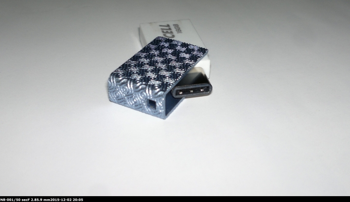 [開箱]正反插都方便TCELL 冠元-Type-C USB3.1 16GB 雙介面