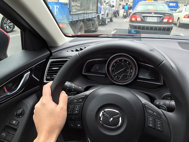 百萬suv新時代， 2016 RAV4 雙等級開箱，10吋大螢幕影音改裝分享